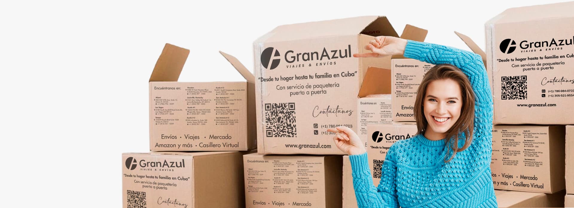 Mujer con cajas de Gran Azul